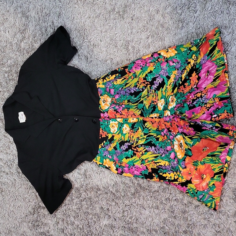Vintage In CinQ Romper